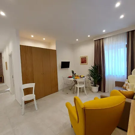 Pensionat Mistral Luxury 4*