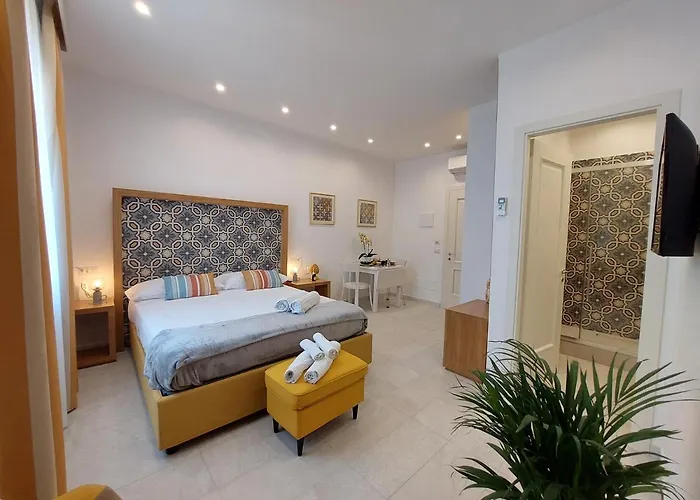 Mistral Luxury