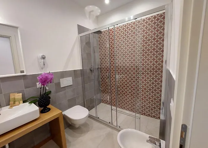 Mistral Luxury 4*