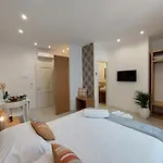 Mistral Luxury Sorrento