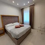 Konukevi Mistral Luxury