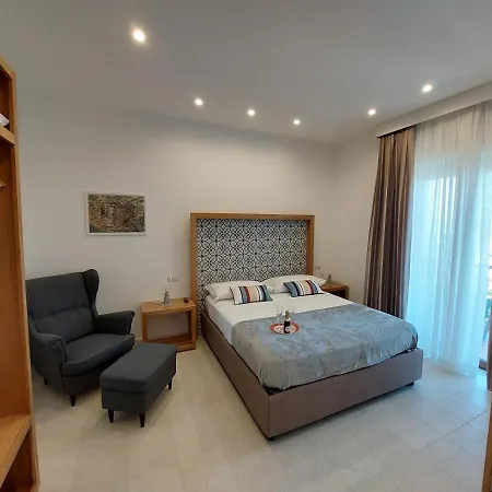 Mistral Luxury Sorrento