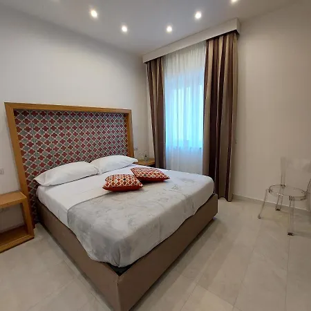 Konukevi Mistral Luxury